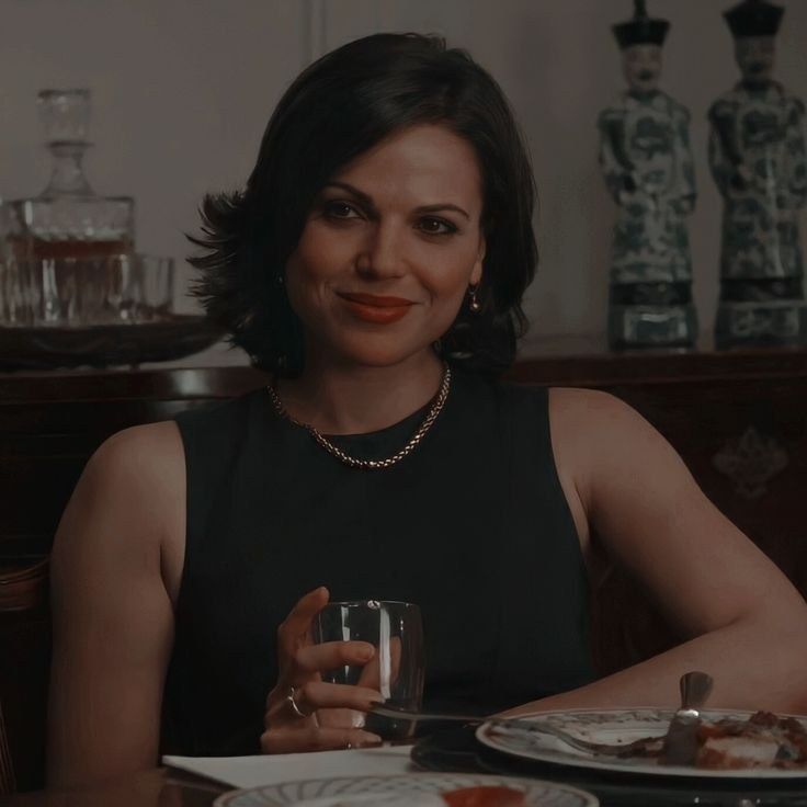 Regina Mills icon