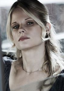 Chat with Ava Crowder