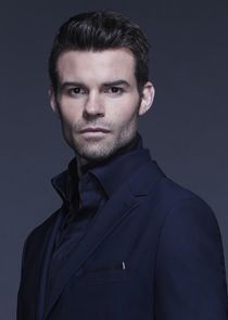 Chat with Elijah Mikaelson