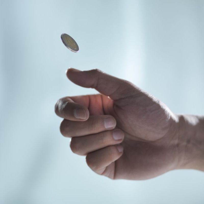 Coin flip a decision icon